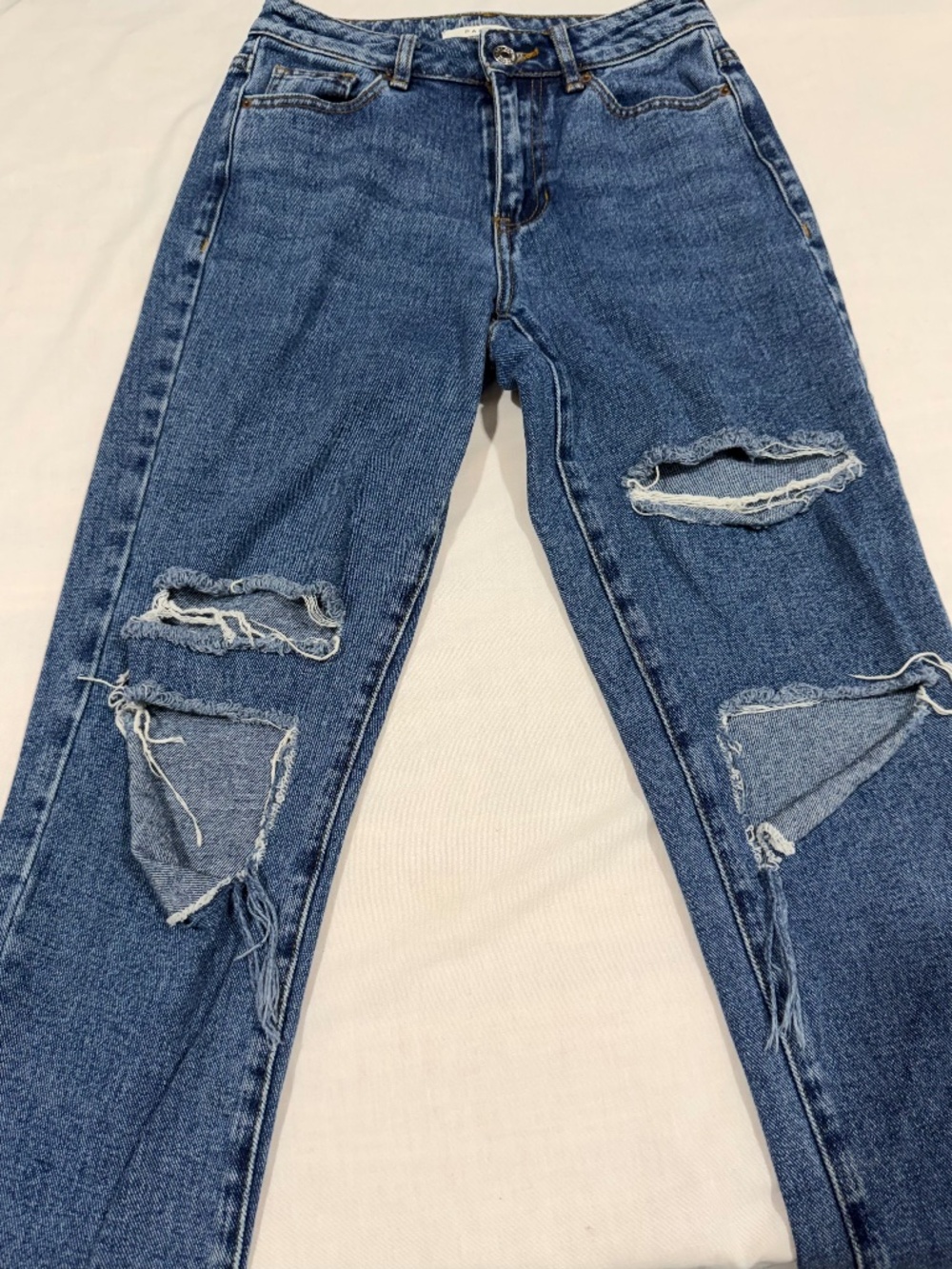 Pacsun High Rise Mom Buttonfly Distressed Jean Raw Hem Medium Wash Sz 22 - Picture 5 of 10